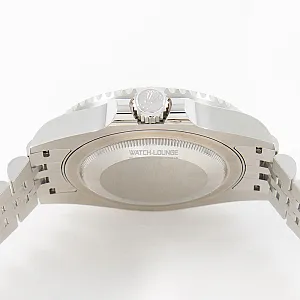 00160_watchlounge_lo.jpg