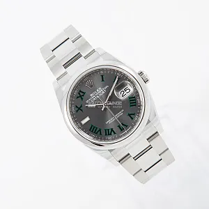 00203_watchlounge_lo.jpg