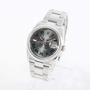 00204_watchlounge_lo.jpg