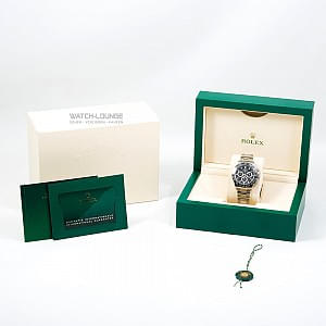 00249_watchlounge_lo.jpg