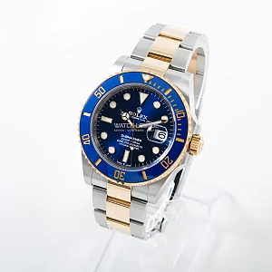 002_watchlounge_lo_1.jpg