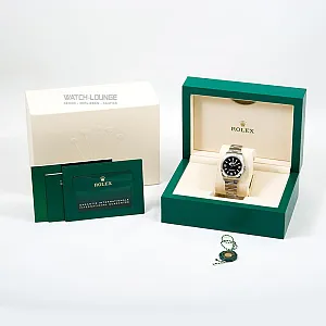 00777_watchlounge_lo.jpg