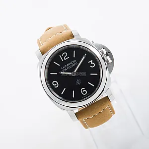 01051_watchlounge_lo.jpg