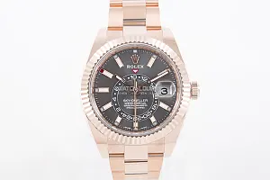 01142_watchlounge_lo_1.jpg