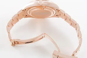 01145_watchlounge_lo_1.jpg