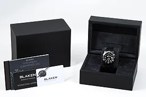 01677_watchlounge_1.jpg