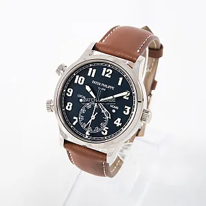 02026_watchlounge_lo.jpg