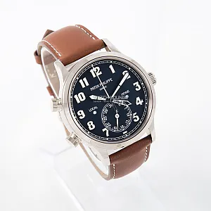 02027_watchlounge_lo.jpg