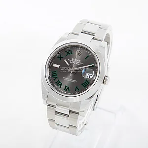 02374_watchlounge_lo_1.jpg