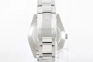 02378_watchlounge_lo_2.jpg