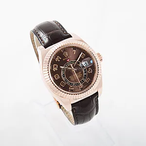02491_watchlounge_lo.jpg