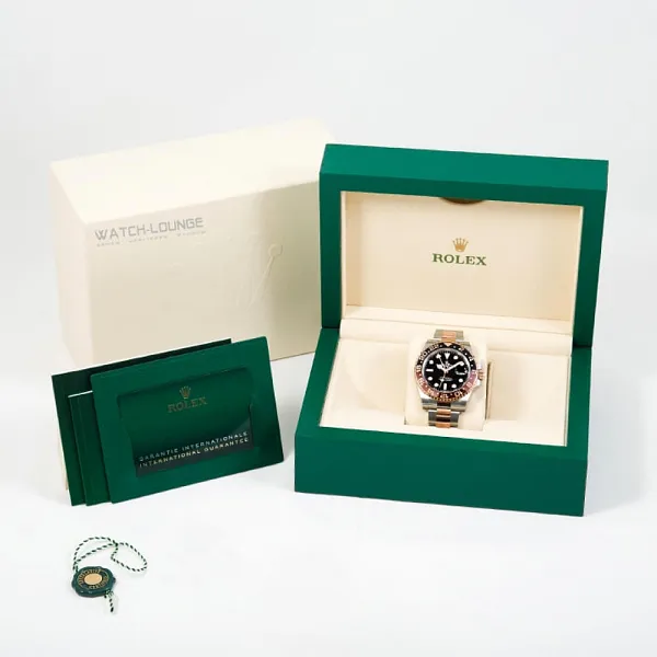 02523_watchlounge_lo_3.jpg