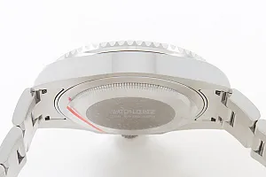 02590_watchlounge_lo_1.jpg