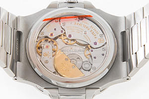 02648_watchlounge_lo.jpg