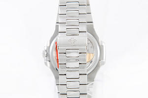 02649_watchlounge_lo.jpg
