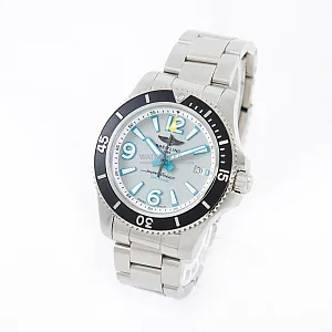 02739_watchlounge_lo.jpg