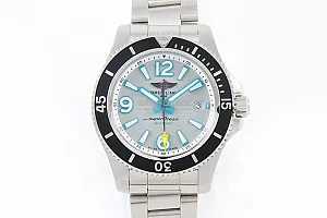 02741_watchlounge_lo.jpg