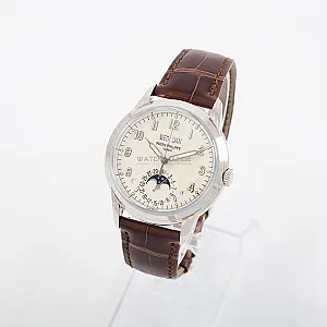 02949_watchlounge_lo.jpg