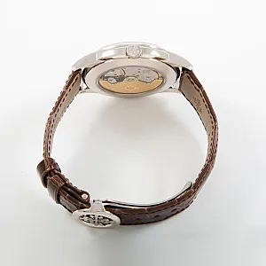 02954_watchlounge_lo.jpg