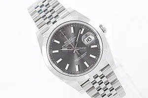 02990_watchlounge_lo_1.jpg