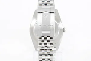 02998_watchlounge_lo.jpg