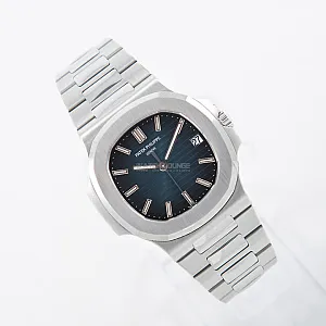 03053_watchlounge_lo.jpg