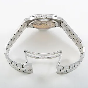 03059_watchlounge_lo.jpg
