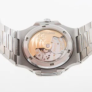 03060_watchlounge_lo.jpg