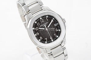 03510_watchlounge_lo.jpg
