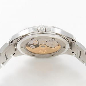 03512_watchlounge_lo.jpg