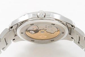 03512_watchlounge_lo.jpg