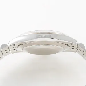 03797_watchlounge_lo.jpg