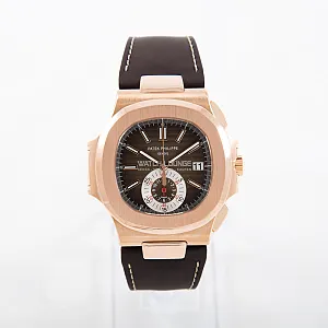 04041_watchlounge_lo.jpg