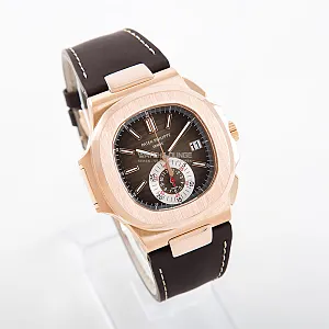 04042_watchlounge_lo.jpg
