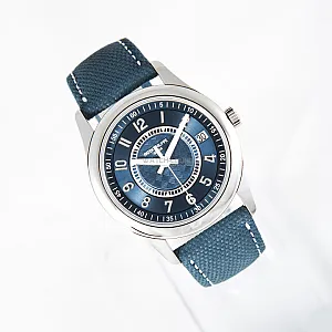 04051_watchlounge_lo.jpg