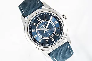 04051_watchlounge_lo.jpg