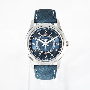 04052_watchlounge_lo.jpg