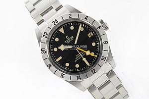 04073_watchlounge_lo.jpg