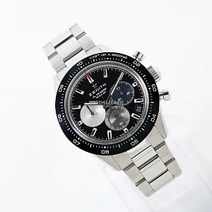 04196_watchlounge_lo.jpg