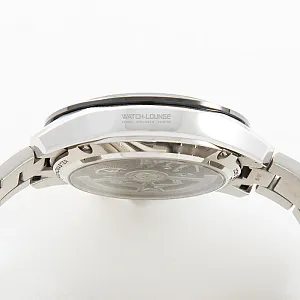 04201_watchlounge_lo.jpg