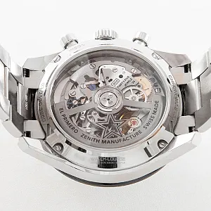 04202_watchlounge_lo.jpg