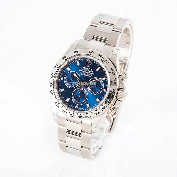 04325_watchlounge_lo.jpg