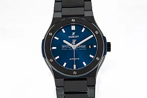 04366_watchlounge_lo.jpg