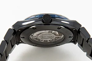 04369_watchlounge_lo.jpg