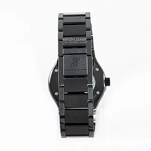 04373_watchlounge_lo.jpg
