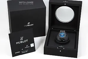 04374_watchlounge_1_lo.jpg