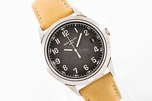04425_watchlounge_lo.jpg