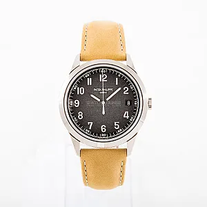04426_watchlounge_lo.jpg