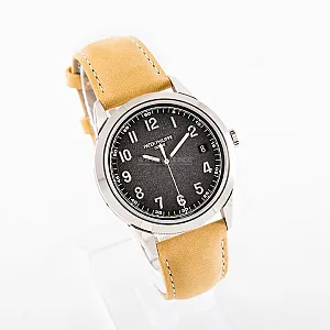 04427_watchlounge_lo.jpg
