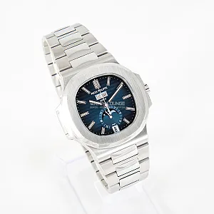 04439_watchlounge_lo.jpg
